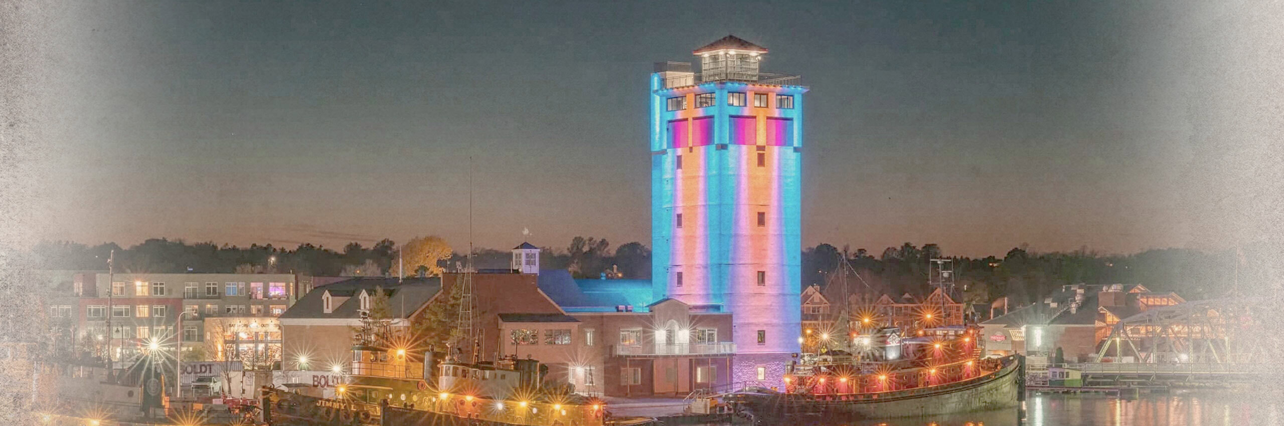 dcmm lighthouse at night